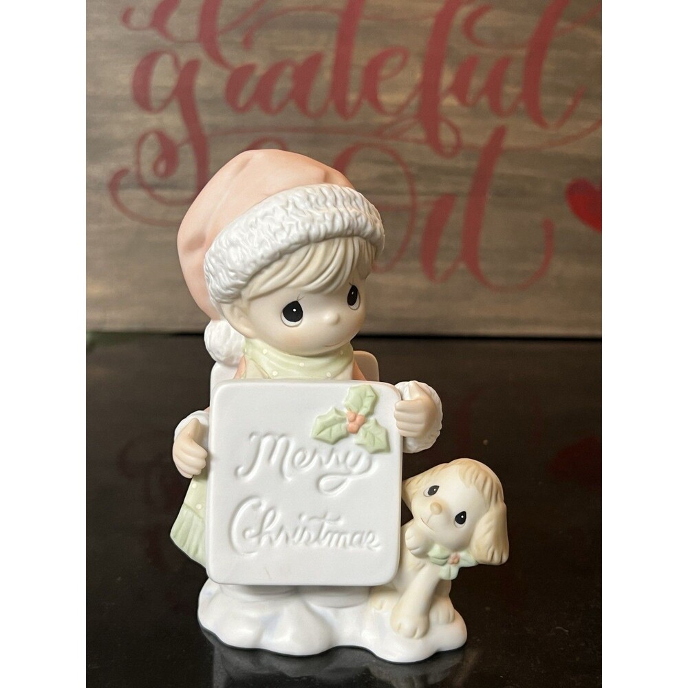 Precious Moments "You Light Up My Holly-Days" Figurine Christmas/ New years